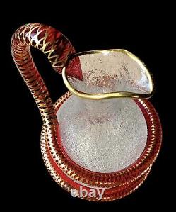 Pichet d'eau du 19e siècle avec Serpent Rubis en Verre Givré Bohémien