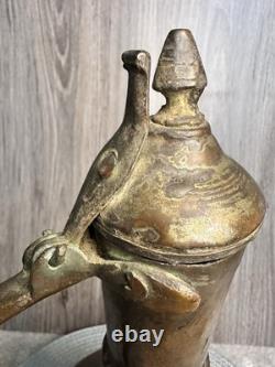Pichet en cuivre turc avec couvercle, grand, antique, patine, martelé à la main, 15 Pichet en cuivre turc avec couvercle, grand, antique, patine, martelé à la main, 15