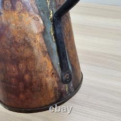 Pichet en cuivre vintage avec poignée en fer noir, cruche à eau fait main, rustique, ferme, antique