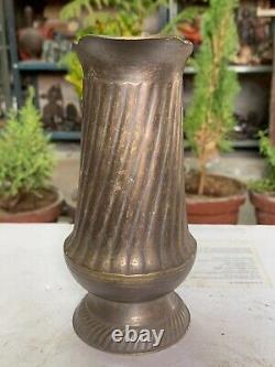 Pichet en laiton vintage ancien fait à la main des années 1900 grande cruche à lait crémier