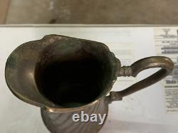 Pichet en laiton vintage ancien fait à la main des années 1900 grande cruche à lait crémier