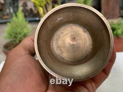 Pichet en laiton vintage ancien fait à la main des années 1900 grande cruche à lait crémier