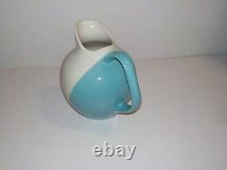 Pichet ou cruche d'eau tri-tonal Eva Zeisel Hall China de style Mid Century Modern MCM