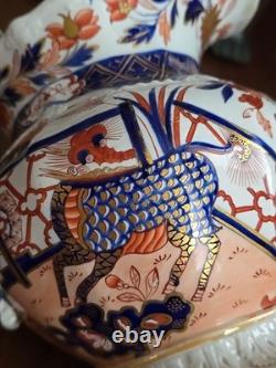 Pichets/jug en grès anglais Imari Dragon en fer de brevet de Turner
