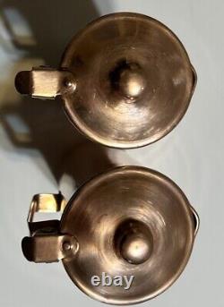 Pichets ronds en cuivre vintage avec couvercles, lot de 2. B-8