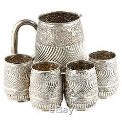 Pitcher Et 4 Coupes D'argent Repousse L'eau