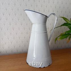 Pitcher en émail vintage français blanc 08072513