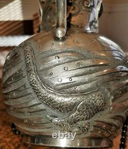 Rare Américain Des Années 1890 Repousse Silver Plated Derby Water Pitcher Japanese Dragon
