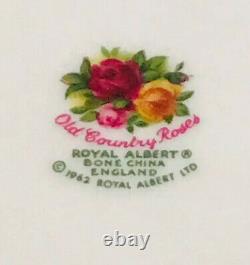 Rare Royal Albert Old Country Roses Bone China England Ewer Jug Water Pitcher