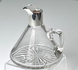 Superbe qualité en argent sterling petit pichet à eau en verre taillé par Hukin & Heath 1905