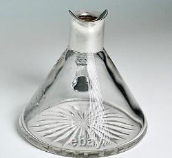 Superbe qualité en argent sterling petit pichet à eau en verre taillé par Hukin & Heath 1905