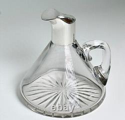 Superbe qualité en argent sterling petit pichet à eau en verre taillé par Hukin & Heath 1905