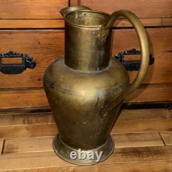 Vase à eau en laiton martelé VTG Maudoux Dinant Hollande 15.5 T