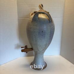 Vasque en grès VTG pour eau et vin 22 avec couvercle et robinet en bois fait à la main