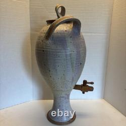 Vasque en grès VTG pour eau et vin 22 avec couvercle et robinet en bois fait à la main