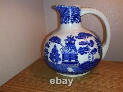 Vintage Blue Willow Pagode Wine Water Jug Pitcher Carafe Decanter Rare