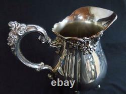 Vintage Wallace Baroque Silverplate 9.5 Tall Water Pitcher 267 Avec Plateau